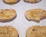 Foto del paso 2 de la receta Tostadas gratinadas
