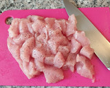 Foto del paso 2 de la receta: Pavo con salsa de coco y curry