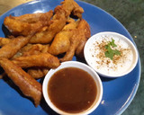 A picture of step 2 of Aalo ke pakore.