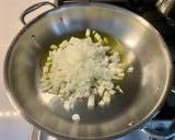 A picture of step 4 of Pasta with Zucchini and Ricotta.
