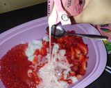 Foto langkah ke 7 dari resep Buko Strawberry.