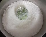 A picture of step 7 of Chocolate paan balls.