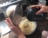 Foto del paso 5 de la receta Bizcocho de leche evaporada caliente (hoy utilizado como base de La Mona)