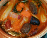 Foto del paso 5 de la receta: Guiso de alubias blancas con carne y verduras