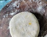 A picture of step 3 of Aloo paratha with Dahi.