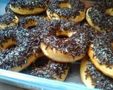Foto langkah ke 14 dari resep Donat empuk waterroux.