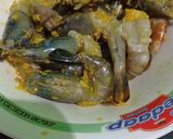 Foto langkah ke 2 dari resep Udang Goreng Bumbu Ketumbar.