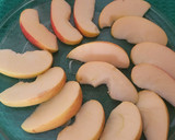 Foto del paso 1 de la receta: Manzana jugosa con miel