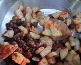 A picture of step 5 of Tortilla papdi chaat.