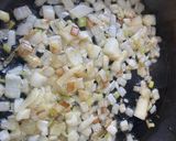 Foto del paso 1 de la receta: Croquetas de resto de pollo asado
