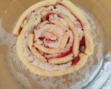 Foto del passaggio 3 della ricetta Torta girella alle fragole
