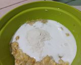 Foto langkah ke 2 dari resep Roti Kukus Pisang Coklat Keju.
