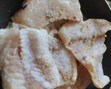 Foto del paso 1 de la receta: Pescado🐟mojarra encebollado🧅