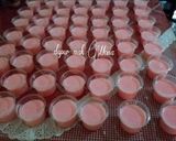 Foto langkah ke 6 dari resep Silky pudding strawberry.