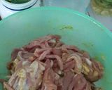 Foto del paso 2 de la receta: Salteado de cerdo y mix de vegetales crujientes