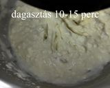 Kovászos olívás gluténmentes kenyér recept fázis 2 fotója