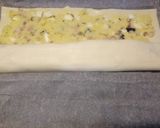 A picture of step 4 of Puff pastry potato sausage.