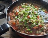 A picture of step 5 of Khandeshi spicy green brinjal Bharta.