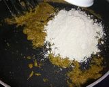A picture of step 3 of Oats and orange rasam.