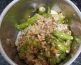 A picture of step 3 of Jawarichi Thecha Bhakri.