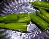 मिरची पकोडा (mirchi pakoda recipe in marathi) रेसिपी स्टेप 1 फोटो