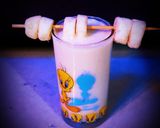 A picture of step 1 of Banana Thandai Smoothie.