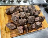 Une image de l'étape 10 de Bœuf braisé aux carottes et pommes de terre.