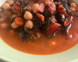 Foto del paso 9 de la receta: Potaje de Garbanzos con Acelgas Rojas