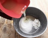 Foto del passaggio 2 della ricetta Mousse al limone