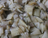 Foto del paso 1 de la receta: Tortilla de pencas de acelga!!