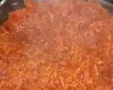 A picture of step 3 of Gajar ka halwa with mawa.