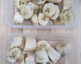 A picture of step 1 of Banana + tahini cheat ice cream.