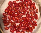 Foto del passaggio 1 della ricetta Conserva di pomodori confit