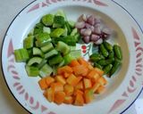 Foto langkah ke 1 dari resep 81. ACAR TIWOR (TImun WORtel).