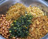 Foto langkah ke 3 dari resep Bawang goreng campur.