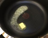 奶油乾煎明蝦頭的食譜步驟1照片
