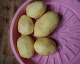 Foto langkah ke 1 dari resep Perkedel Kentang #TiketMasukGoldenApron3.