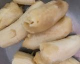 Foto langkah ke 1 dari resep Bolu pisang kukus.