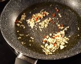 Foto del paso 3 de la receta: Maccheroni al ferreto al toque de ajo y guindilla