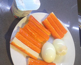 Foto del paso 1 de la receta: Surimi con huevo cocido y yogur