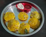 A picture of step 8 of Instant idli dhokla.