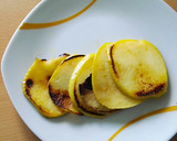 Foto del paso 2 de la receta: Aperitivo con manzana y cebolla