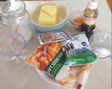 Hình bước làm 1 của món Croissant (Bánh sừng bò)