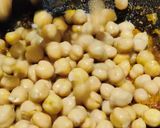 A picture of step 2 of Chole masala (dry).