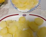 Foto del paso 1 de la receta Pastel de patatas y ensaladas para Navidad 🎄🥂🎅🏻