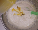 Foto langkah ke 3 dari resep Bolu Susu Lembang Kukus.