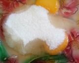 Foto langkah ke 3 dari resep Bolu pisang kukus.