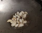 A picture of step 2 of Peanut Chutney.