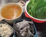 Hình bước làm 3 của món Lẩu cá dìa mùng tơi