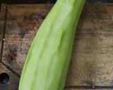Gambar langkah 1 resipi Sayur labu air masak pedas.